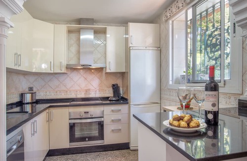 Sitio de Calahonda Apartment | Casa Carmela by the sea