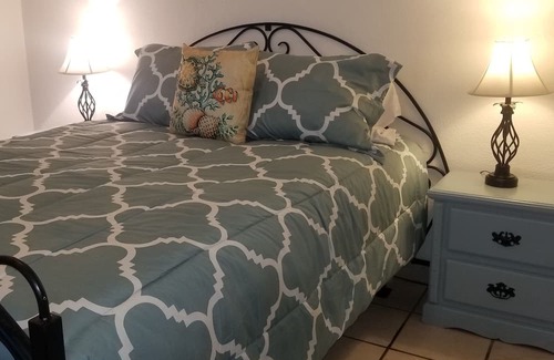 Puerto Penasco House | 10 bdrm 5 kitchen Rent 6 bdrm Main House @ base price or add more casitas