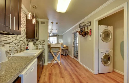 Nacogdoches Apartment | The Homestead Luxury-cozy 2BR Apartments Near SFA