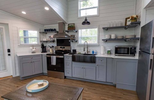 Dover House | Pepper's Place