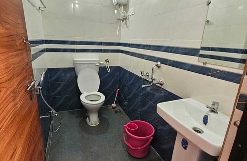 Harigar Hotel | Ashwini Hotel And Lodging
