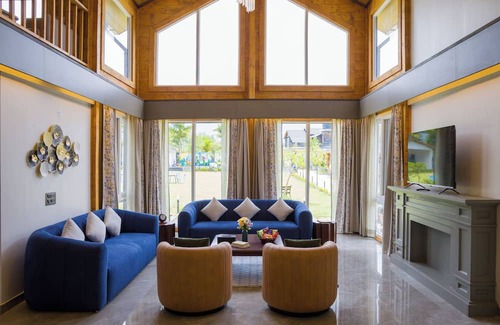 Palampur Villa | ELIVAAS Esh Birch