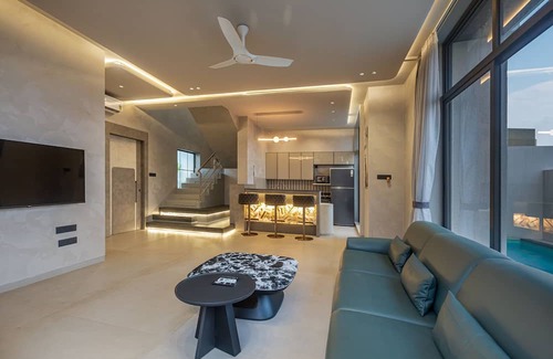 Lonavala Villa | Villa Myst Dusk by Deshco Holidays