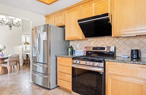 Rancho Cucamonga House | Near ONT Spacious 4BR Family Retreat Safe Area