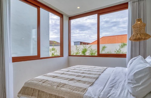 Batu Bolong Cabin | Villa Gloria Canggu