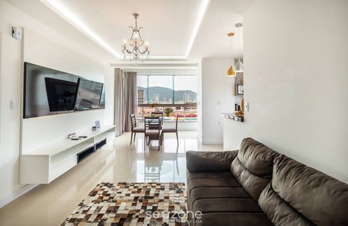Andorinha Apartment | 2BR Apt With BBQ in Meia Praia Mlo0601