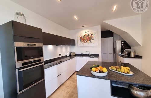 La Roche-Guyon Cottage | Gite La Roche-Guyon, 4 bedrooms, 8 persons
