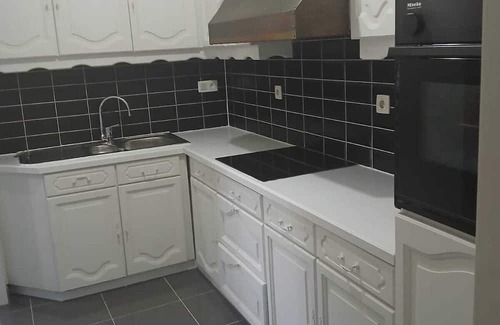 Relegem Apartment | BloemetjenDétendez-vous dans cette oasis à un jet de pierre de l'atomium.