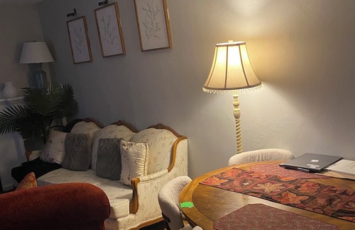 Beaver Hills House | Charming 1-bedroom in a house with utility included New Haven/Yale University