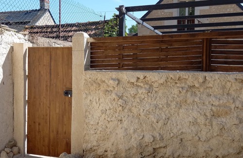 Civray-de-Touraine Bed & Breakfast | Gite Civray de Touraine Troglo de Denise