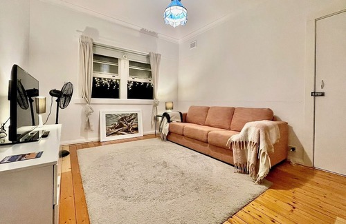 Wagstaffe Cottage | Amaroo in Wagstaffe, original 50’s coastal cottage