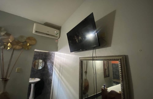 Port Antonio Cottage | Charming cottage with AC and WiFi in tranquil Port Antonio