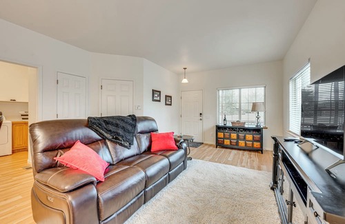 Loveland House | 2 Mi to Boyd State Park: Remodeled Loveland Home!