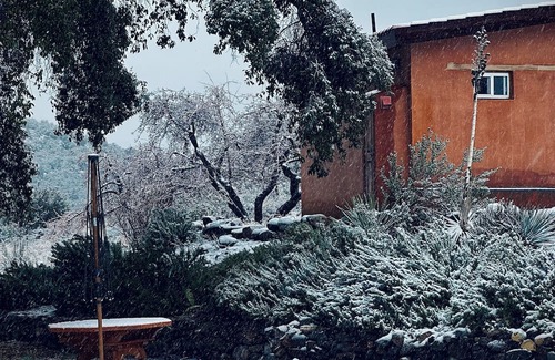 Nueva Ensenada Cabin | Casita de Adobe: Escape to the Sierra and Disconnect