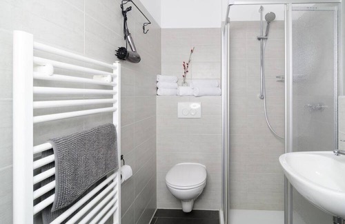 Calenberger Neustadt Apartment | Günstiges, zentrales möbliertes Apartment für zwei Personen in Hannover.