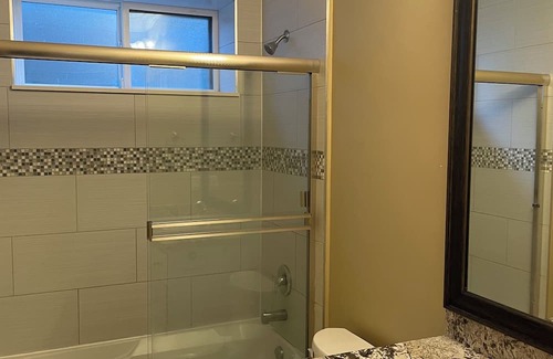 Dunbar House | 2 bedrooms in west side