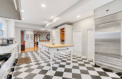 Ocean Grove House | Spacious home for family/friends, steps from beach