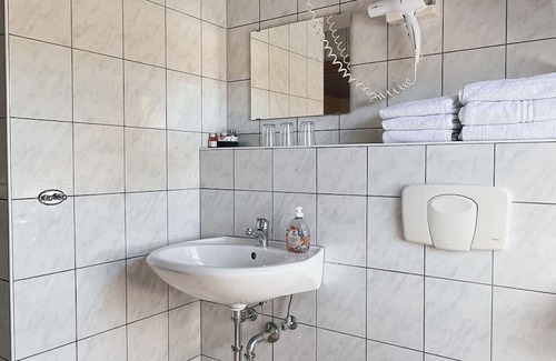 Lahnstein House | Hotel Waldhaus-Lahnstein, room 2, triple room on the upper floor incl. breakfast