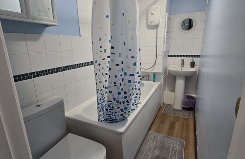 Amersham Apartment | One bed ground floor apartment 2 mins walk from the Met line