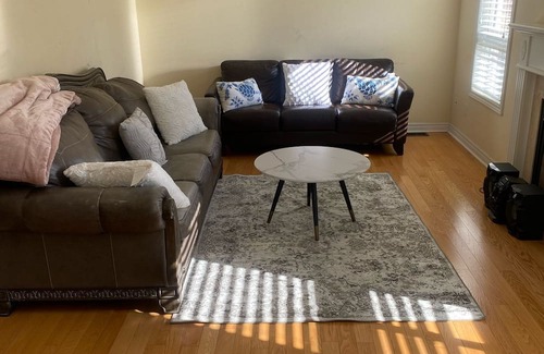 Keswick House | Our cozy home offers a tranquil environment that's equipped to meet your needs
