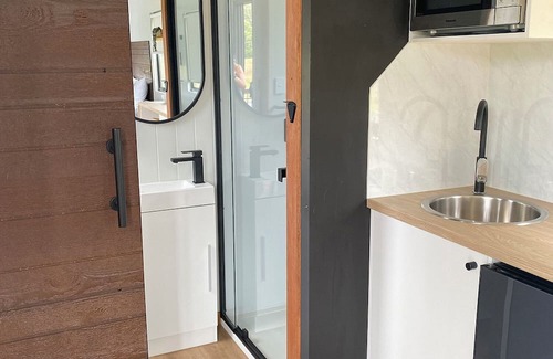 Repton House | Pet Friendly Tiny Home on the Bellinger River