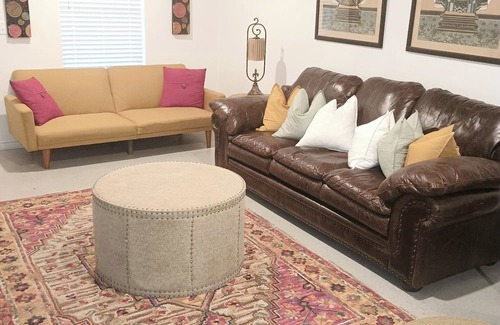 Copperas Cove House | Welcome to our spacious and inviting 3-bedroom rental, in Central Texas