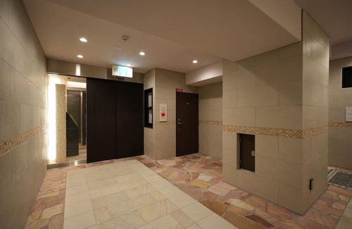 Soemon-cho Apartment | Namba/Dotonbori/Shinsaibashi/8 min. walk/Free WIFI/Max 2 people