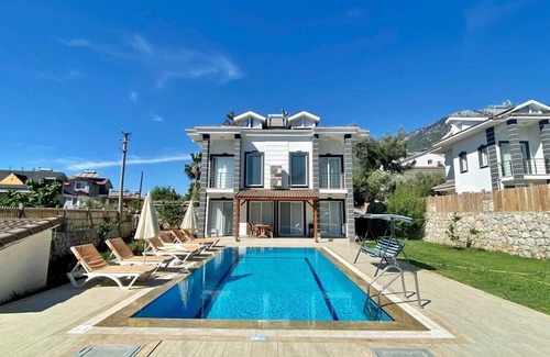 Hisaronu Villa | Fethiye 4 Bedroom Villa - 9397