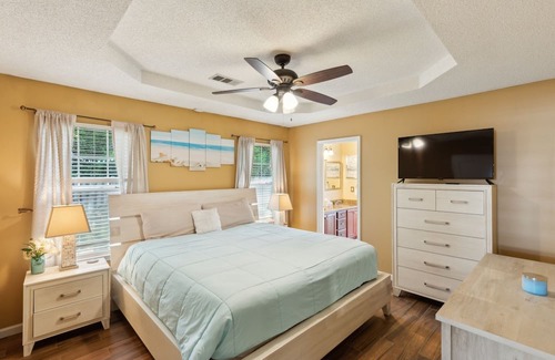 Ocean City House | NEW LISTING! Cozy Beachside Retreat with Backyard Oasis by RedAwning