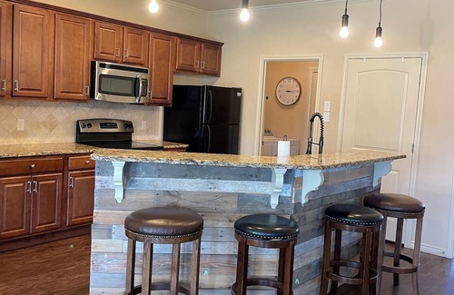 North by Northwest House | Lubbock Landing! Charming 3-bedroom home in Lubbock, Texas