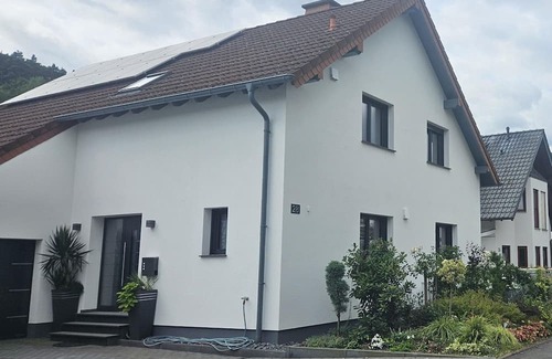 Ahrweiler Apartment | Ferienwohnung Ahrfair im Kräutergarten - Appartement/fewo, Dusche, WC, 1 Schlafraum