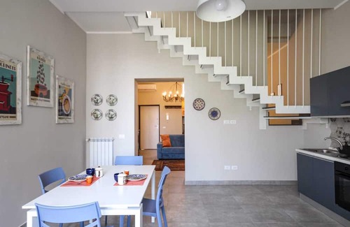 Centro Storico House | Holiday Home 'Appartamento Ferdinando' with Private Terrace, Wi-Fi and Air Conditioning