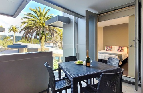 Whitianga Apartment | Hosts on the Coast Restful on Esplanade