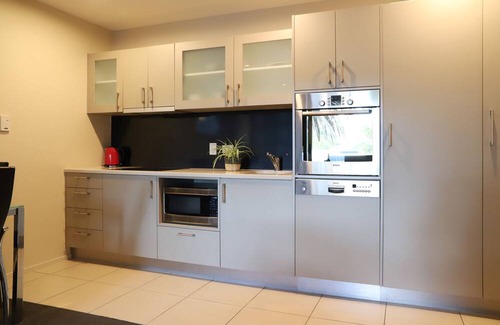 Whitianga Apartment | Hosts on the Coast Restful on Esplanade