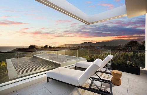 Central Malibu House | Exclusive Ocean-View Estate in Malibu's Little Dume