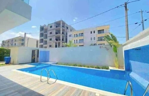 Cocody Apartment | The A FIVE | Luxurious 3-bedroom Panoramic View