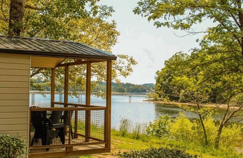 Alrance House | Camping 3 étoiles - Piscine - ccaadgg