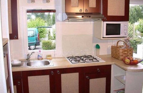 Canet-de-Salars House | Camping 4 étoiles - Parc aquatique - ccaaaba