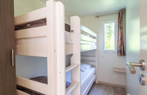 Canet-de-Salars House | Camping 4 étoiles - Parc aquatique - ccaaaba