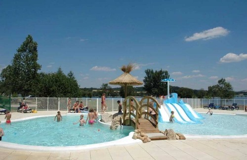 Canet-de-Salars House | Camping 4 étoiles - Parc aquatique - ccaaab0