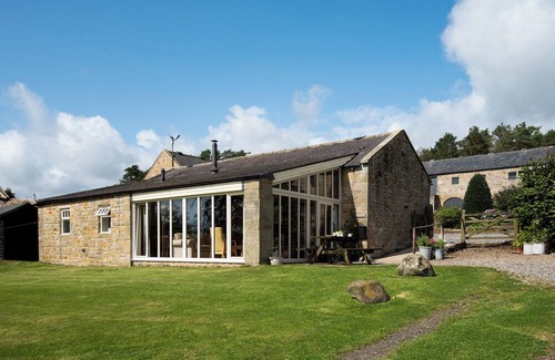 Haydon Bridge Cottage | Near Hadrians Wall - Hexham - Large Country Cottage - Tranquil 3 Bed 3 Bathrooms
