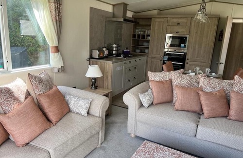 Blackpool Cabin | Tranquil Lodge Escape in Blackpool