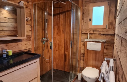 Saint-Martin-d'Uriage Ski Chalet | Un Petit Chalet Dans les Montagnes : Lieu Insolite Pour les Amoureux de Nature