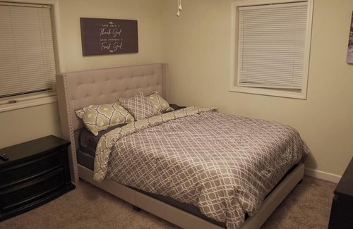 Heron Walk House | Cozy 2 Bedroom House with Recording Space in Nashville