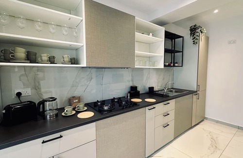 San Gwann Apartment | Charming 3-bedroom Maisonette with AC, WiFi in San Ġwann