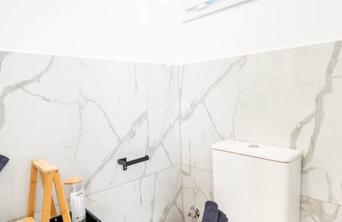 Zakhloritika Apartment | Grand Relax Suite 1 with Private Jacuzzi