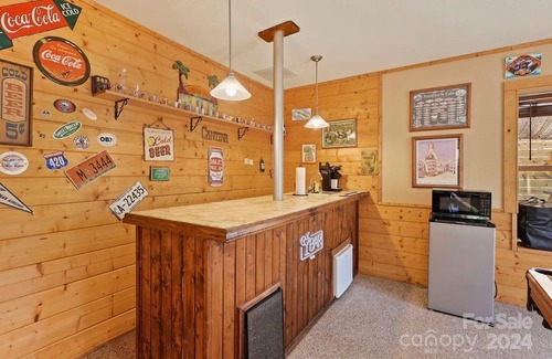 Todd Cabin | This weekend only! Last minute special Todd Escape ONLY Lower level of Log home