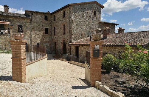 Fratta House | Double Twin Room With Balcony Pool View