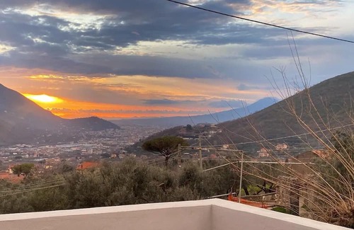 Cava de' Tirreni House | Country house near Amalfi and Pompeii - Casa "Mandorlo"