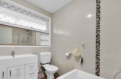 Springvale South House | Springvale Single Room for Rent